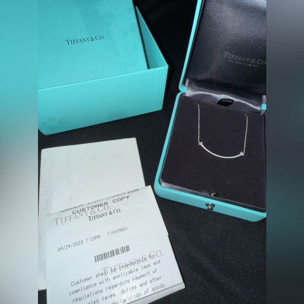Tiffany & Co. 18k white gold diamond necklace #tiffanyandco #jewellery